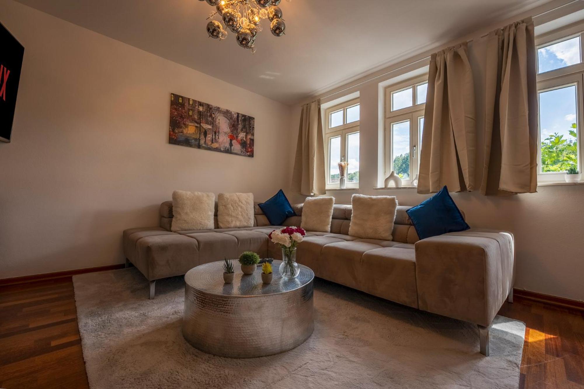 Schlossberg Residences - Markplatz City-Apartment 바인하임 외부 사진