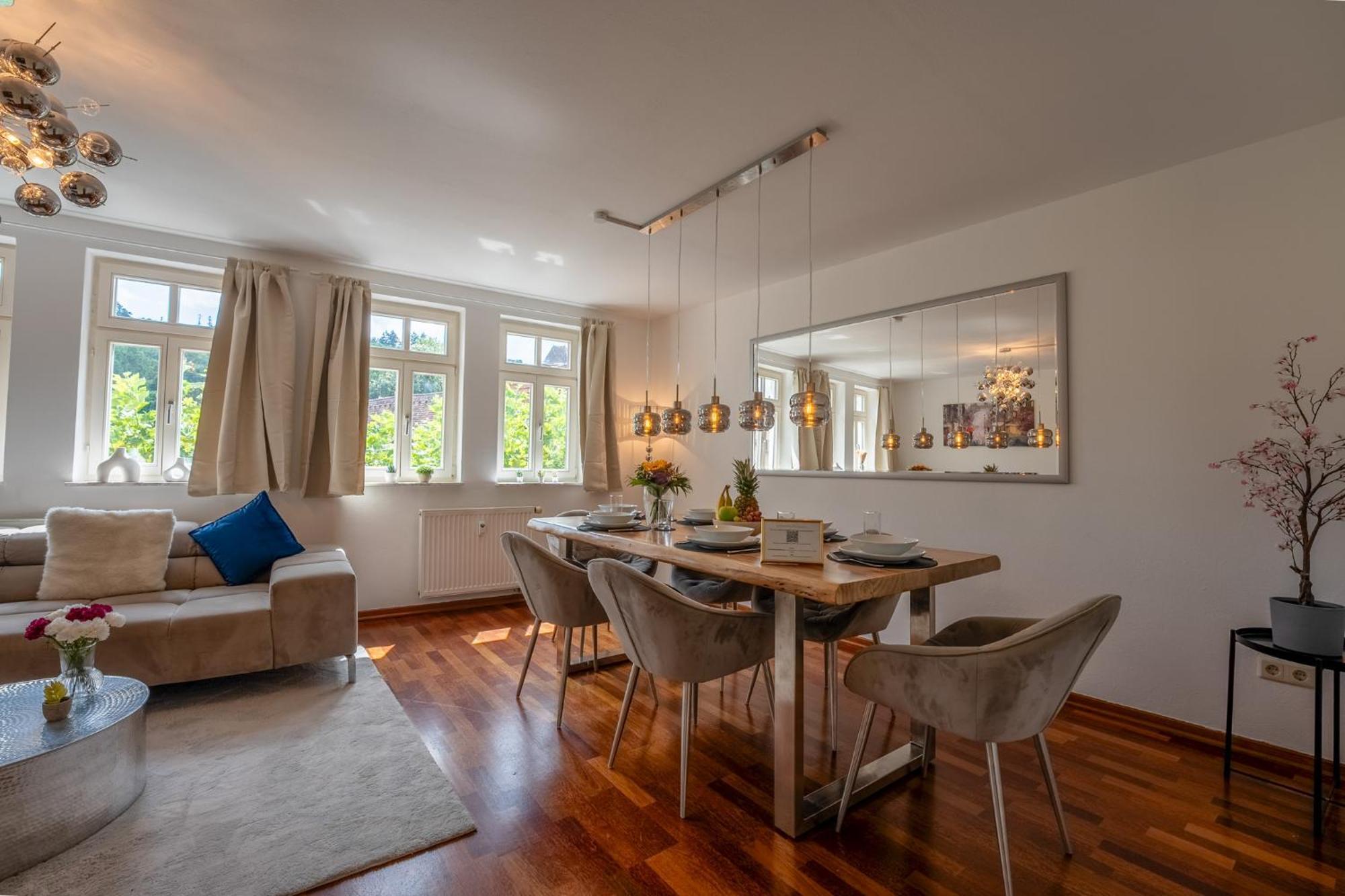 Schlossberg Residences - Markplatz City-Apartment 바인하임 외부 사진