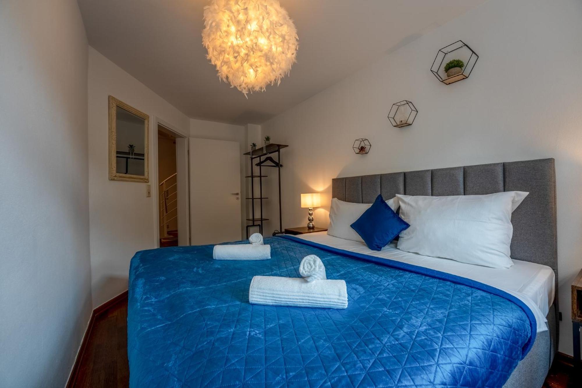 Schlossberg Residences - Markplatz City-Apartment 바인하임 외부 사진
