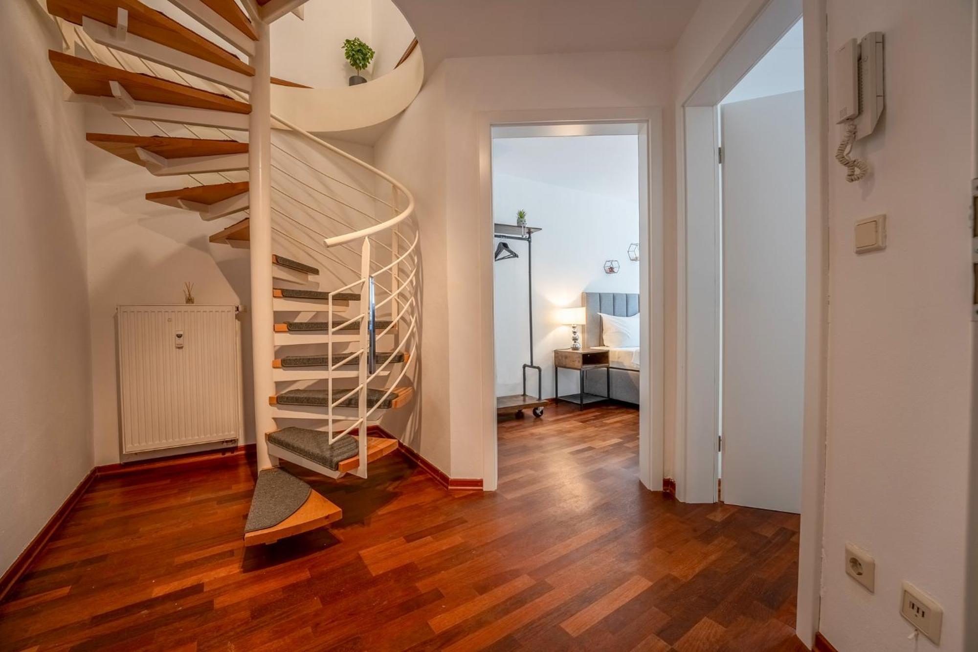 Schlossberg Residences - Markplatz City-Apartment 바인하임 외부 사진